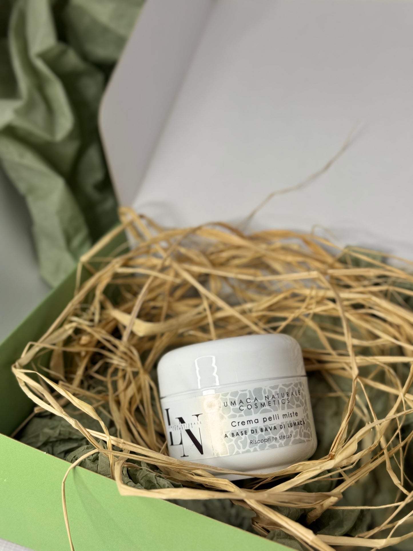 Crema Viso Pelli Miste alla Bava di Lumaca Naturale – LaLumacaNaturale