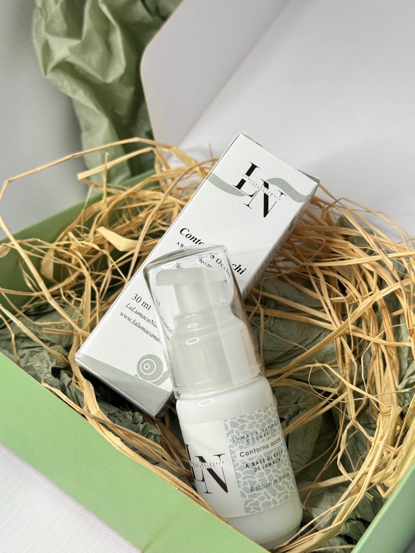 Contorno Occhi alla Bava di Lumaca Naturale Anti-Rughe – LaLumacaNaturale